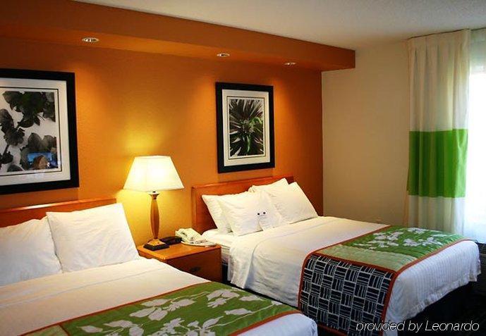 Fairfield Inn & Suites Cleveland Avon Habitación foto